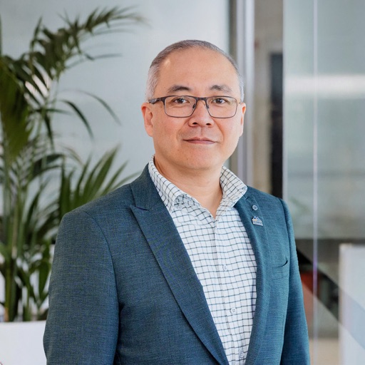 Dennis Tan